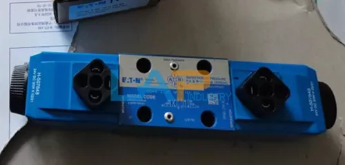 1PCS NEW FOR Vickers Solenoid Valve DG4V-3-2C-M-U-H7-60 DC24V