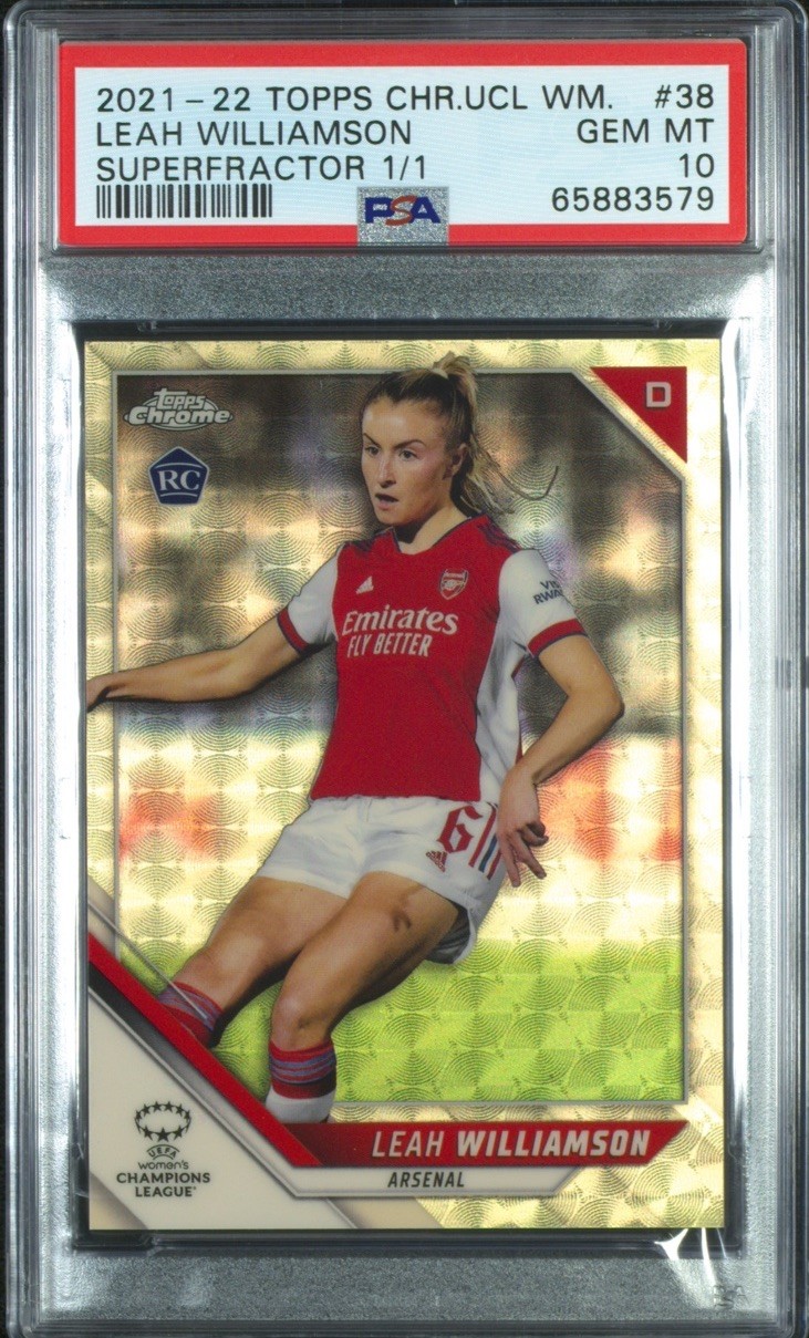 Leah Wiliamson 2021/22 Topps Chrome UWCL Superfractor 1/1 Arsenal PSA 10 view 3