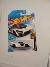 Hot Wheels McLaren Senna