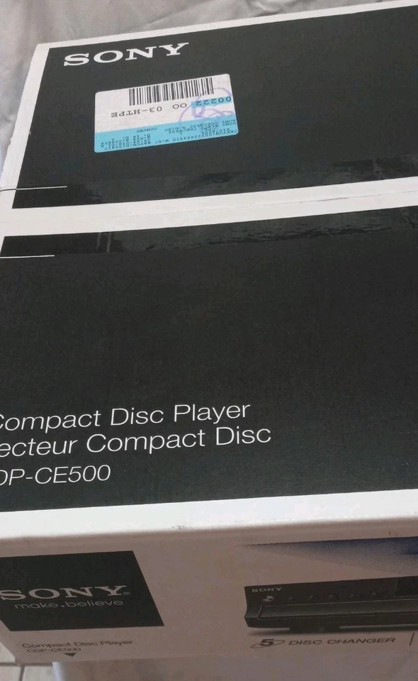 Sony CDP‑CE500 5-Disc CD Changer, factory sealed, never opened. RARE - Image 2 of 4