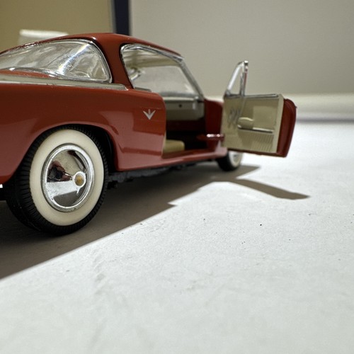 Franklin Mint 1:43 1953 Studebaker Commander Red Diecast - Picture 15 of 24