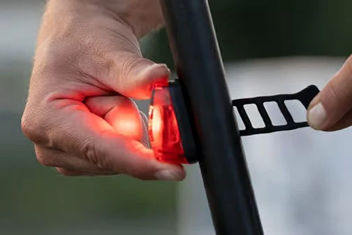 SIGMA HIRO 10 RÜCKLICHT USB-C AKKU LED LICHT FAHRRAD LAMPE HINTERRAD LEUCHTE USB - Bild 3 von 4