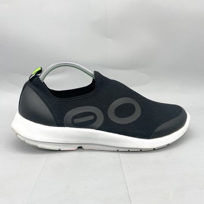 OOFOS Mens 11 OOmg Low Black White Sport Recovery Slip On Shoes Casual Travel