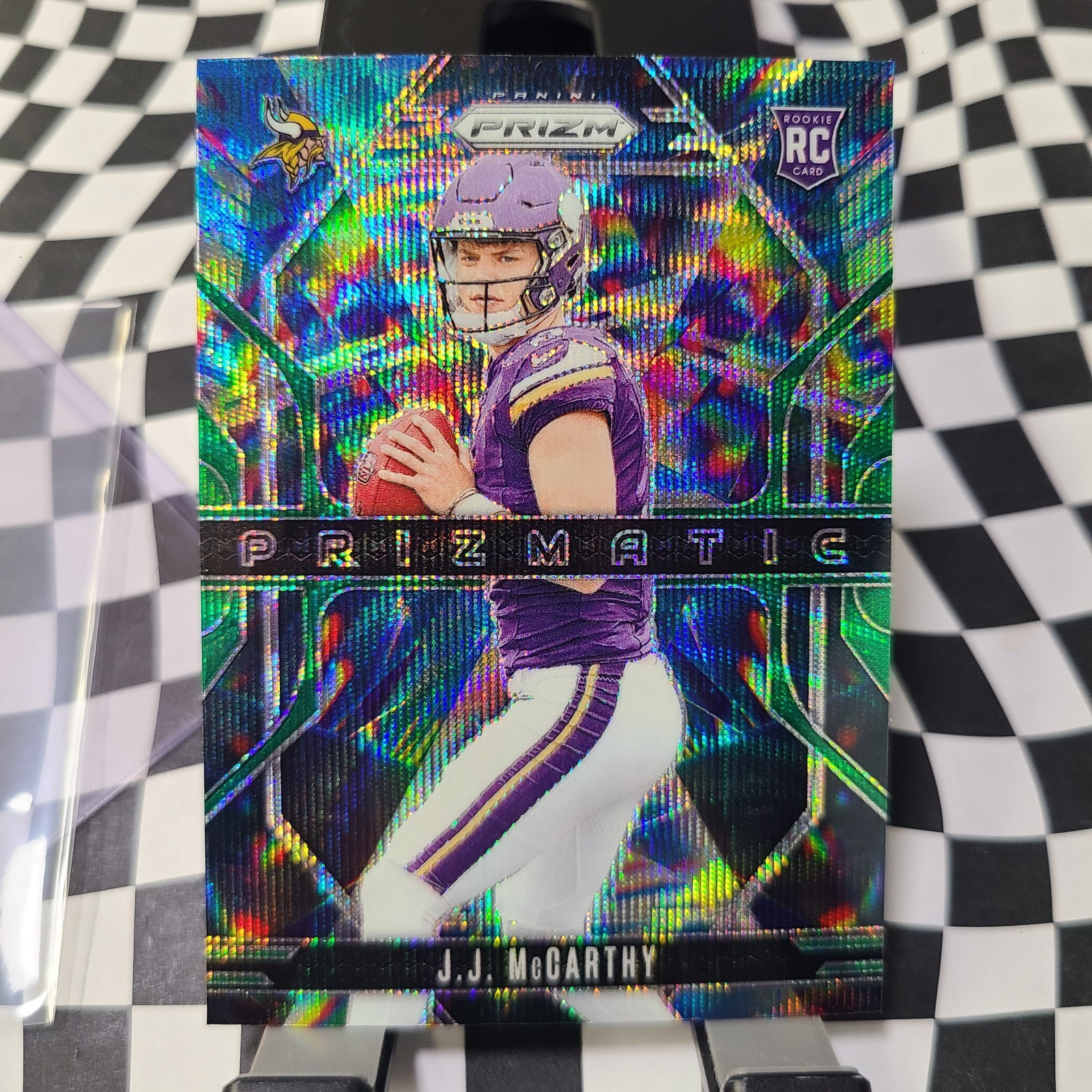 2024 Panini Prizm - Prizmatic J.J. McCarthy #8 Green Wave Prizm (RC)