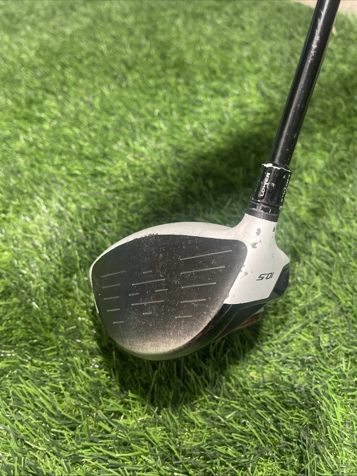 TaylorMade R11 10.5° Driver Fujikura Blur 60 Stiff Graphite 45.5” UPC116 - Image 3 of 4