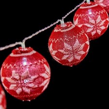 LED-Kugel-Girlande Krist+ Weiß Rot 2 m Ø 6 cm