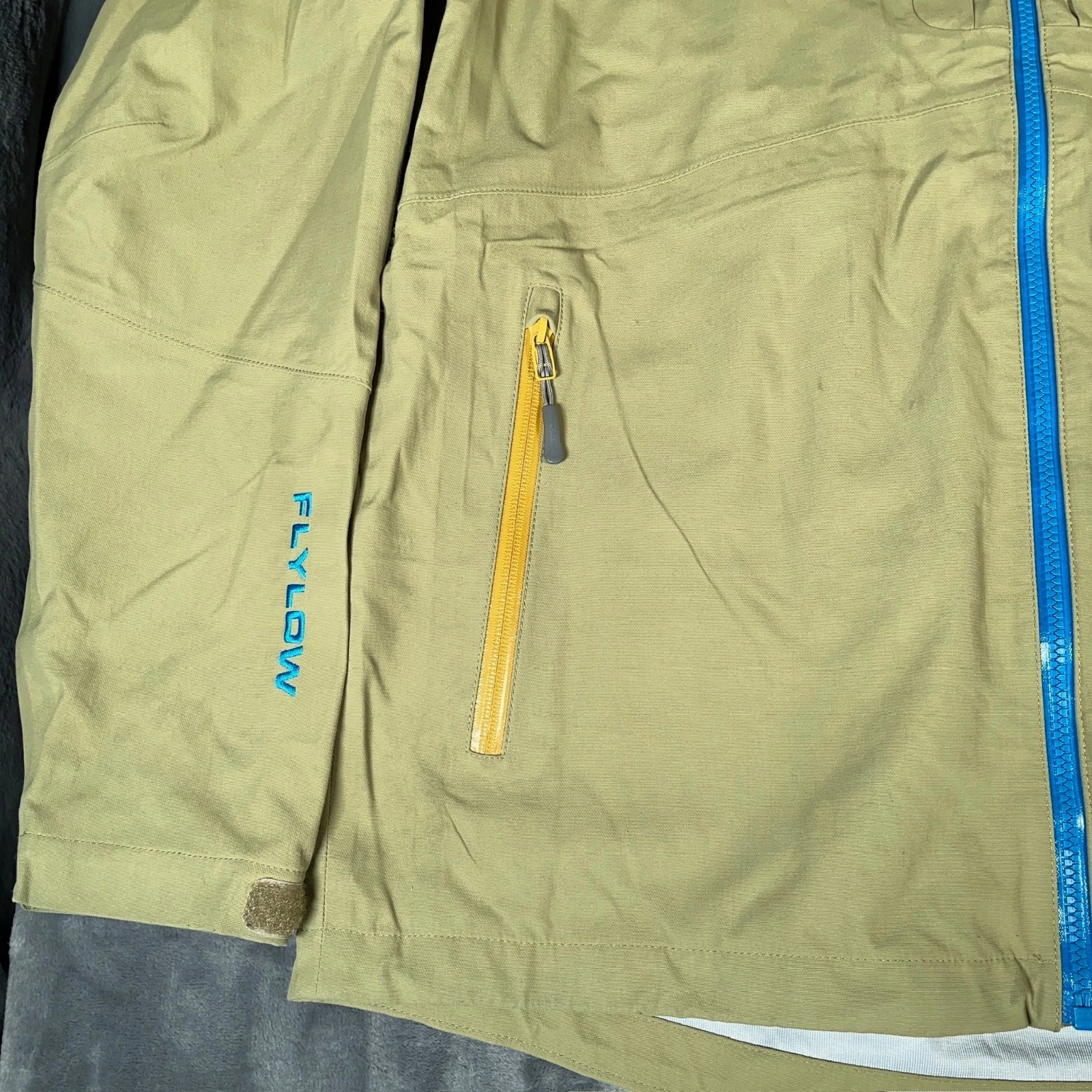 Flylow Jacket Mens Medium Green Hardshell Ski Snow Waterproof Huckberry Quantum - product detail image 5