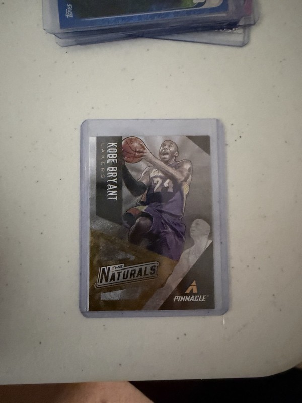 2013-14 Panini Pinnacle Kobe Bryant