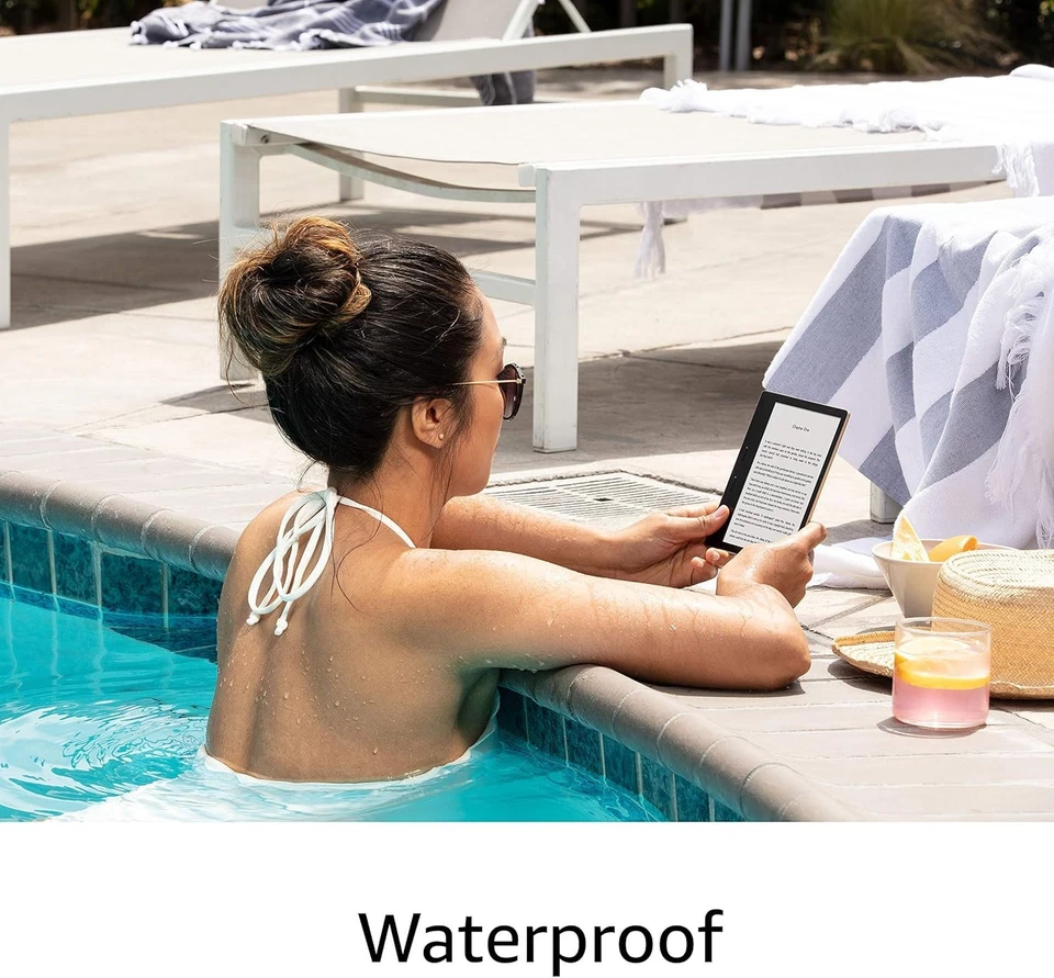 Amazon Kindle Oasis 10th Gen 8GB 7" Wi-Fi Waterproof With Warm Light Graphite - Image 2 of 4