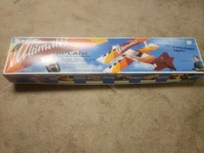 GREAT PLANES - Ultimate Biplane .40 Size RC Kit - 43" Wingspan  - New
