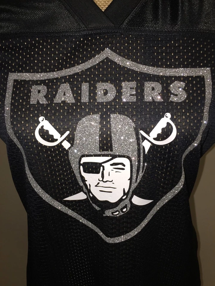 Camisetas de fútbol para mujer Las Vegas Raiders brillantes negras y plateadas Foto 3 de 4