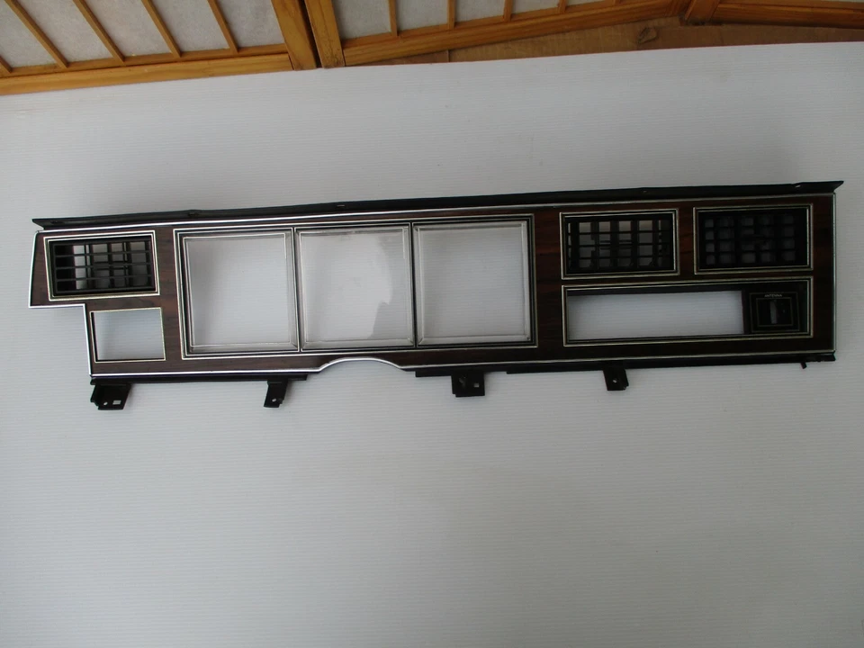 81-89 Lincoln Continental Mark VI Speedometer Dash Gauge Cluster Speedo Bezel Foto 2 de 4