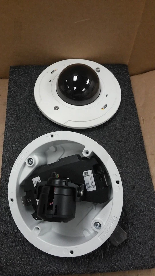 Cámara de red domo fija día/noche AXIS P3353 6 MM PN 0464-001-01 Foto 3 de 4