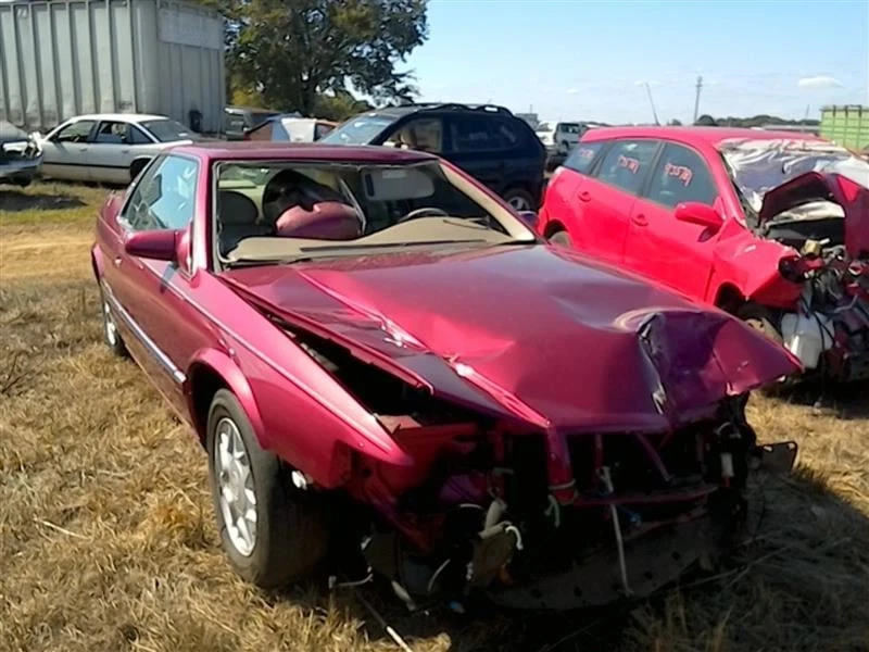 Automatic Transmission FWD VIN Y 8th Digit Fits 96-97 Cadillac Eldorado OEM - Image 3 of 4