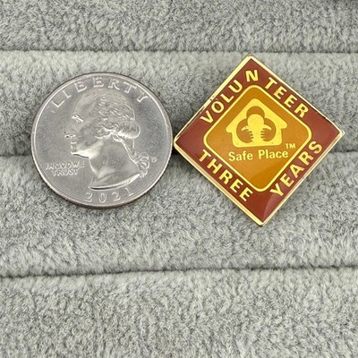 Project Safe Place Volunteer Three Year Service Award Pin Pinback #64192