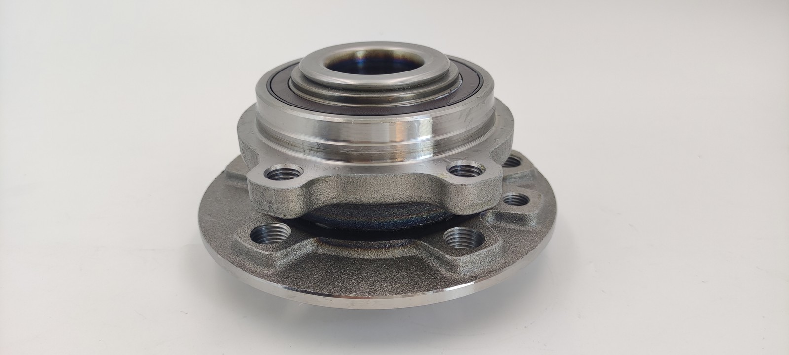 Front Wheel Hub Bearing 675000062 For Maserati Ghibli RWD Quattroporte