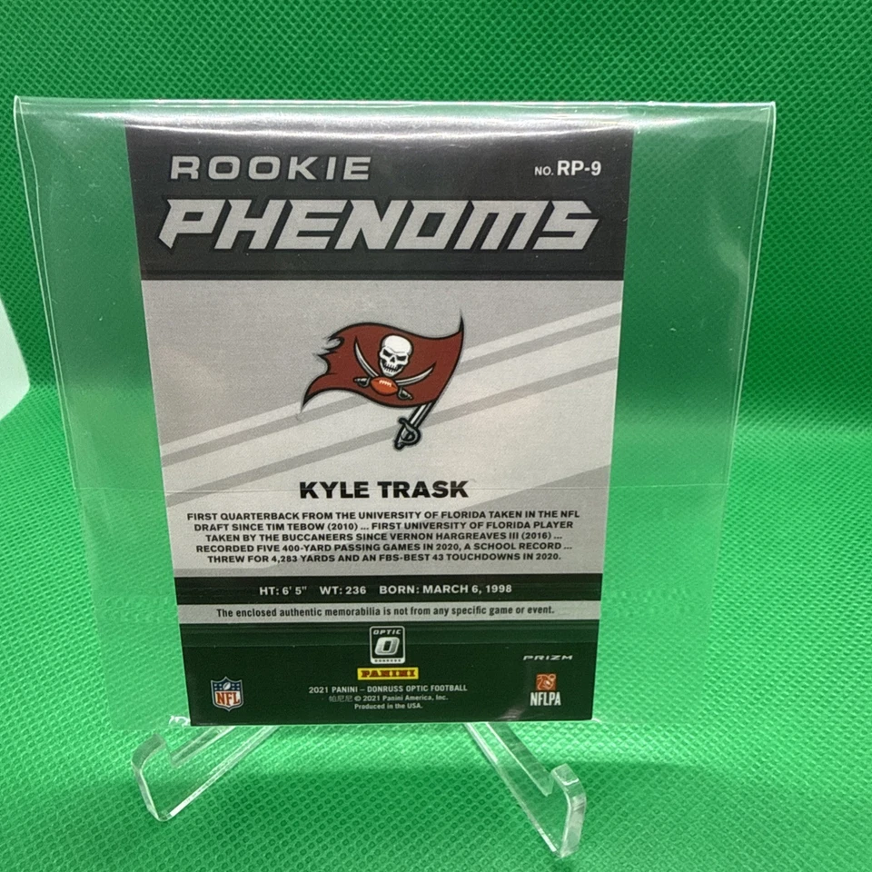 Kyle Trask  2021 Donruss Optic #RPH-9 PRIZM PATCH Rookie Phenoms Red - Image 2 of 2