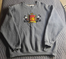 Disney World Mickey Mouse Crest Crown Sweatshirt - VTG - Y2K - Size L