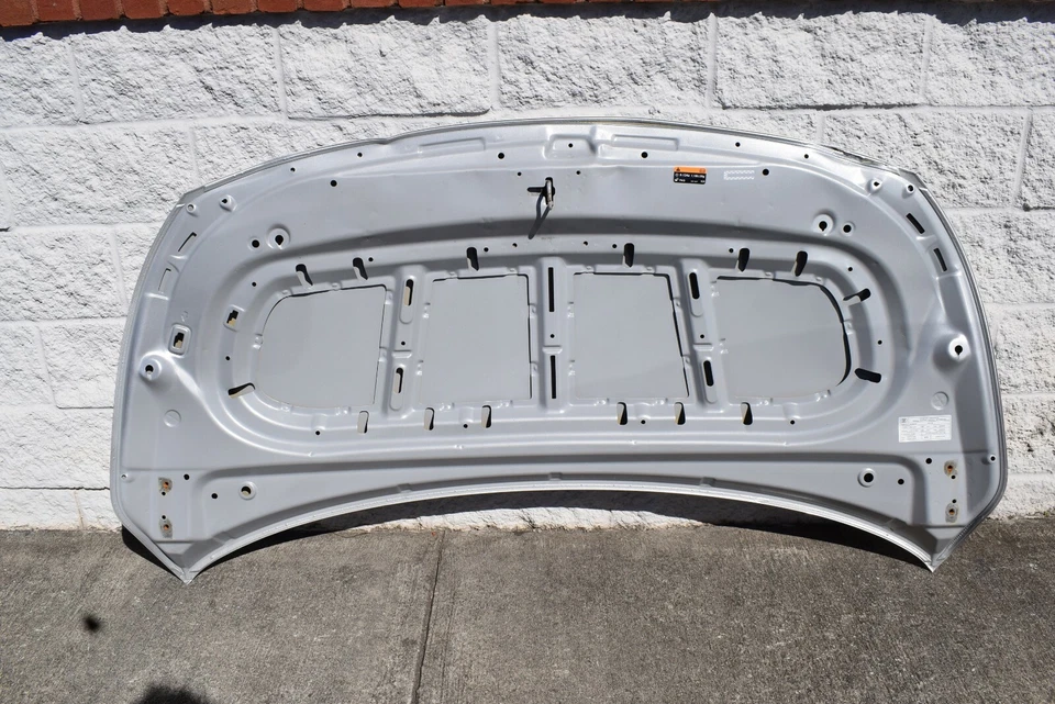 KIA Sedona 2015 capó capó fábrica OEM Foto 4 de 4