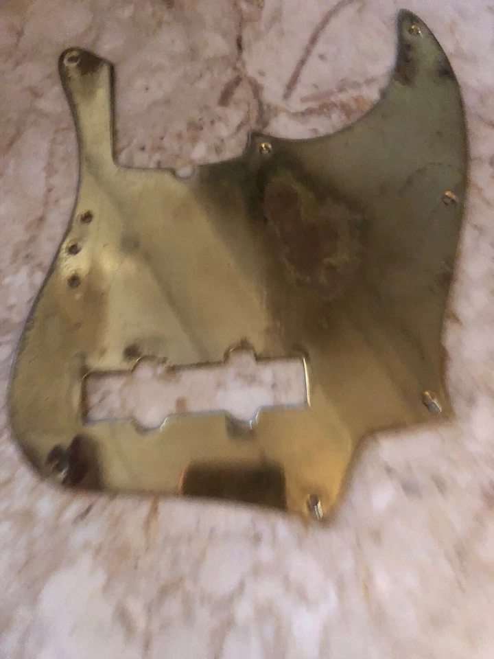 Golpeador vintage reliquia natural Fender o Schecter Jazz Bajo latón Mighty Mite Foto 4 de 4