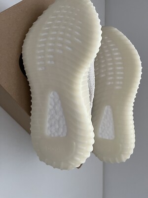 Yeezy Boost V2 (Size US5) ADIDAS YEEZY BOOST 350 V2 BLACK CP9652 US-5 EU-37.3 | MDG  main image 2