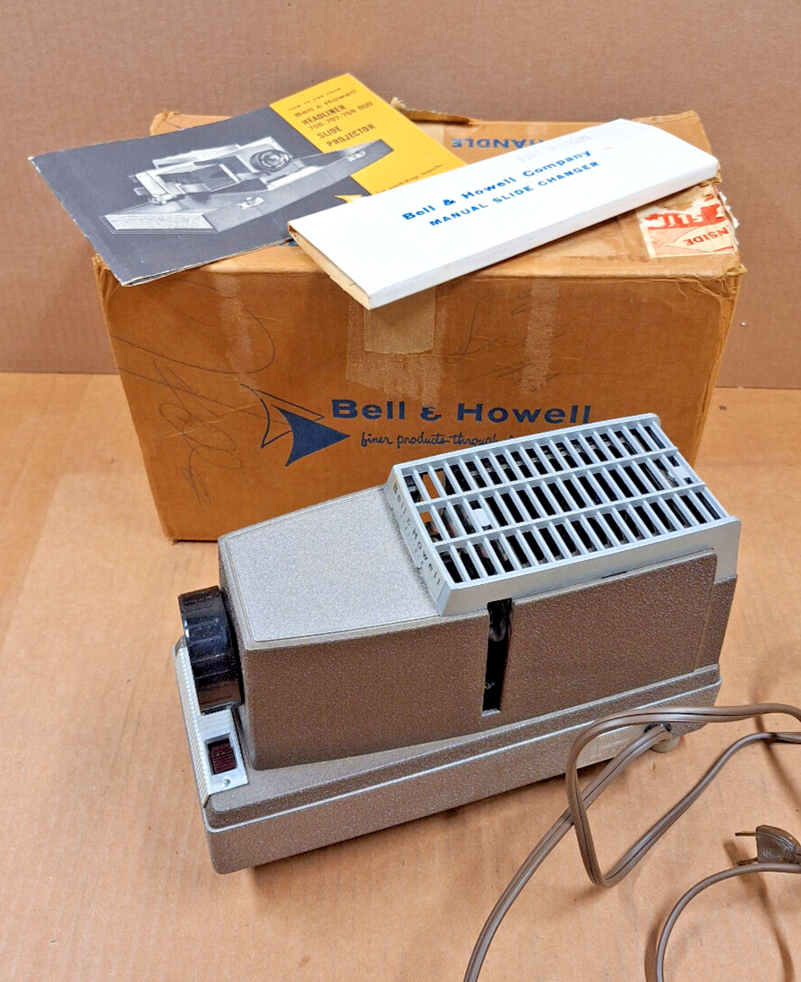 Bell & Howell Model 707 Headliner 35mm Slide Projector eBay