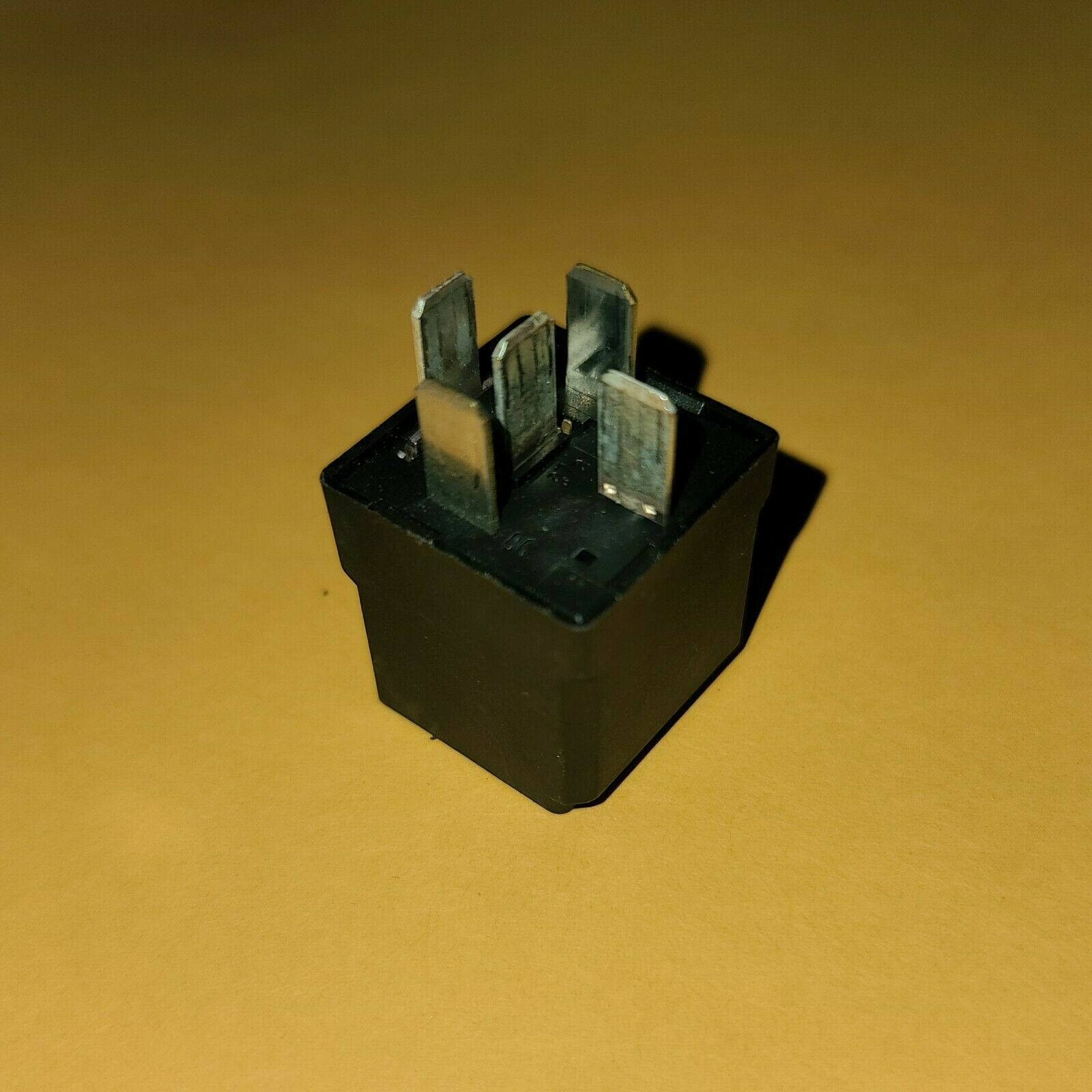 TESTED - GENUINE CHRYSLER MULTI USE 5 PIN RELAY 04727370AA - 50732