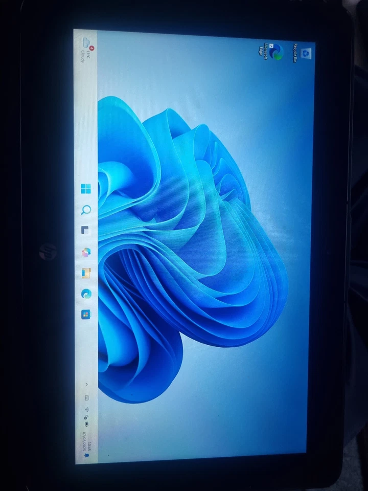 HP ProBook x360 11 – i5-7Y54 | 8GB RAM | 256GB SSD | 11.6" Touchscreen Windows11 - Image 4 of 4