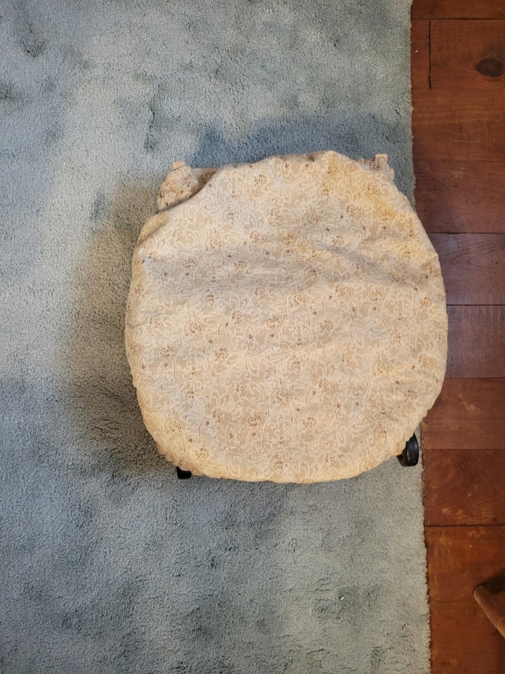 The Needlework Shop Hooking Floor Frame w/Stand and Cover New