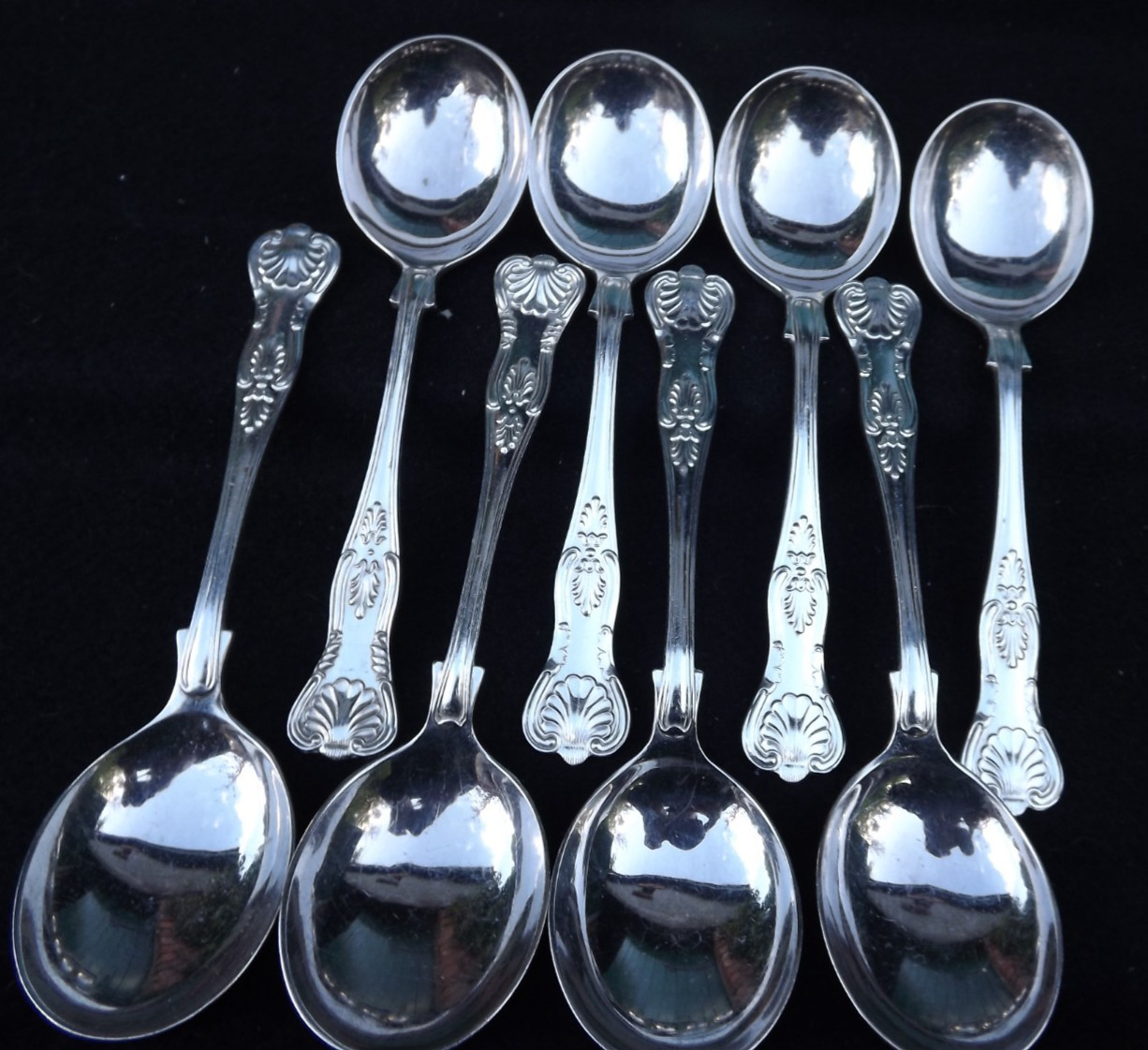 8 Silver Plated Kings Pattern Soup Spoons. 17cm long