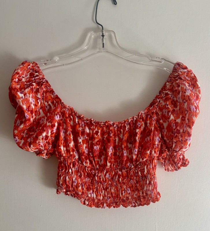 Women’s Cute Crop Off The Shoulder Top by H&M ~ Size S