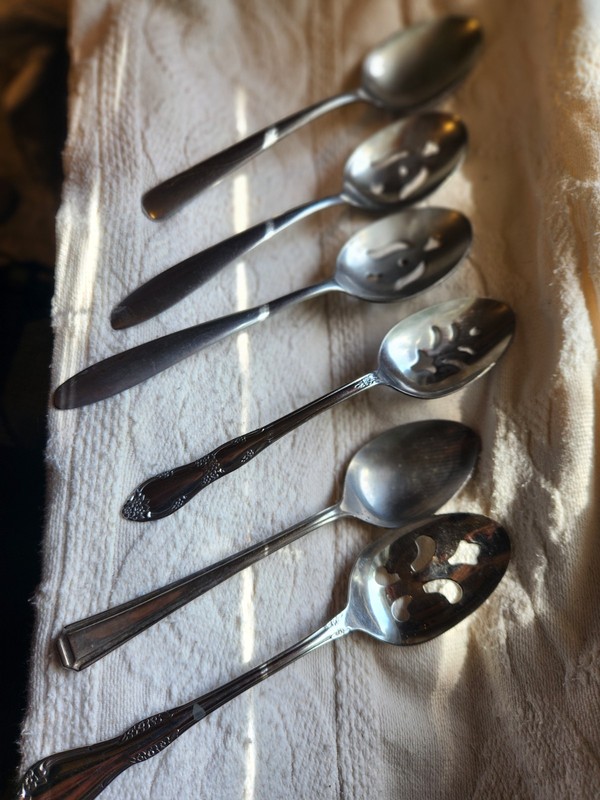 Lot 6 Vintage Antique Serving Slotted and Solid Spoons Oneida WM Rogers Imperial