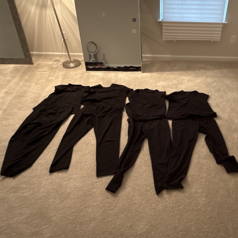 Women Scrub 8 pieces-4 Sets-Black Solid Polyester Blend Top & Pants L Noel Asmar