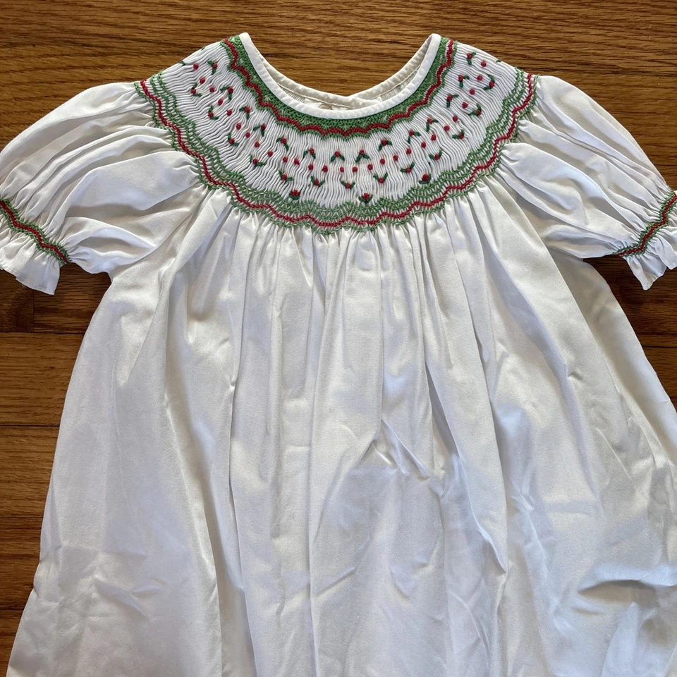 Vestido de Navidad Rosalina Calado Blanco Acebo y Bayas 2T Foto 2 de 4