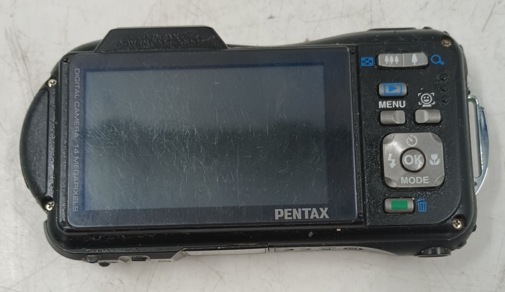Pentax Optio WG-1 14.0MP Digital Camera - Black, Camera Only GC