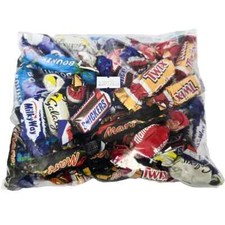 Image of Celebrations Chocolates Refill Sharing Pack 550g, Loose Chocolate Sweets Treat