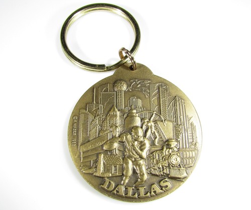 Mailcom 1996 Bronze Medallion Key Chain with Dallas Texas Skyline - Picture 2 of 6