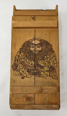 Tabor Hill Winery Etched WOOD WINE BOX Display Case OLD MAN Vineyard Cellar Bar