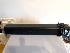 Trust Asto 2.0 Soundbar für PC Mac und TV - Schwarz (21046)