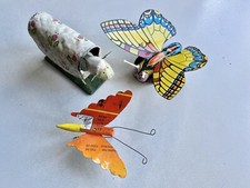 Blechspielzeug Schmetterling aus Afrika + Japan + Lamm mit Wackelkopf