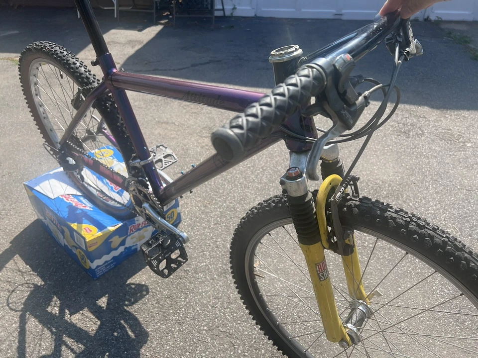 Cuadro Klein Attitude MC2 1996 tamaño pequeño, mar y cielo, Judy SL, Deore XT y XTR Foto 2 de 4