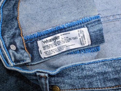 Wrangler 47 Cowboy Cut Regular Fit Herren Medium Wash Denim Jeans 34x30 Performance - Bild 7 von 12