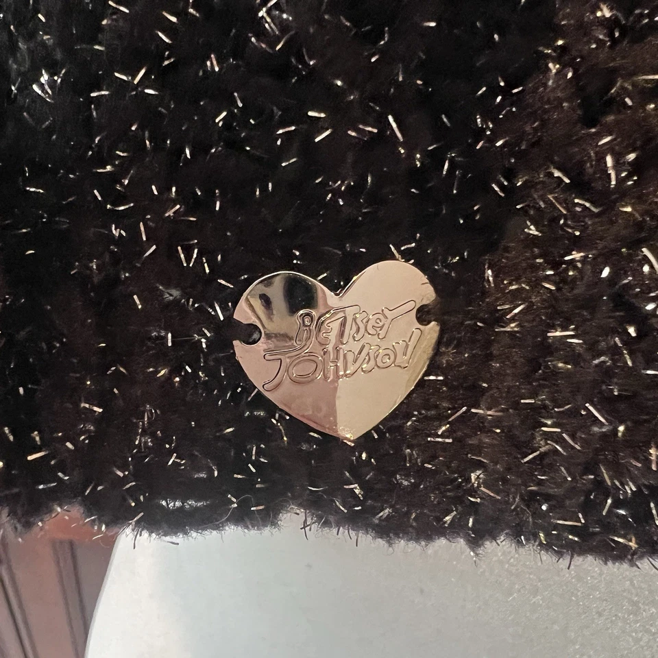 Betsey Johnson Infinity Loop Scarf OneSize Black Knit Metallic Sparkle Neck Warm - Image 2 of 4