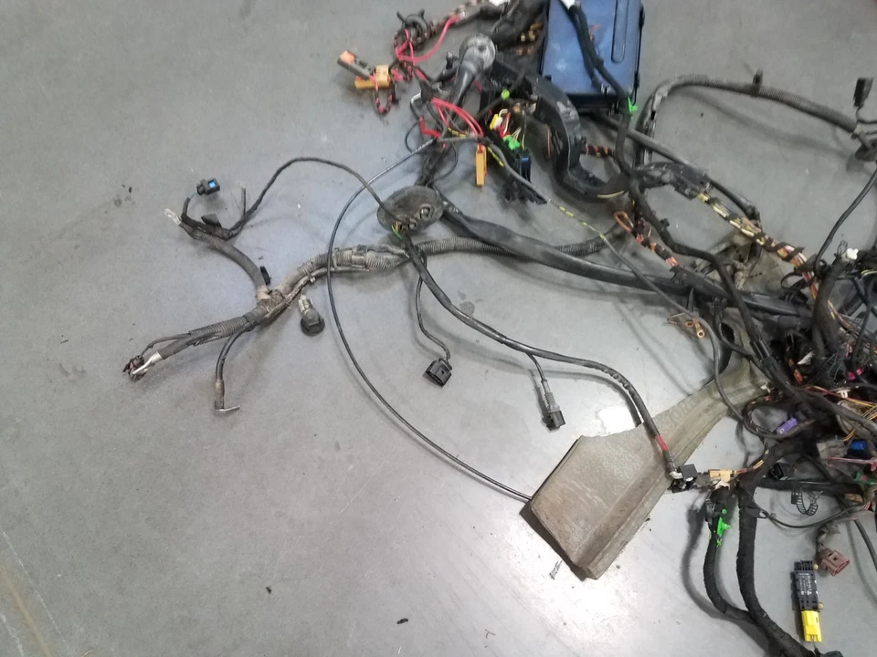 2006 Audi S4 B7 Avant Chassis Wiring Harness #2021 J3 - Image 3 of 4