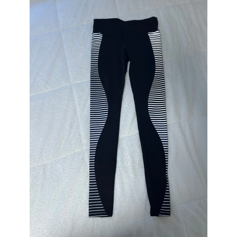 alo-yoga airbrush yoga leggings