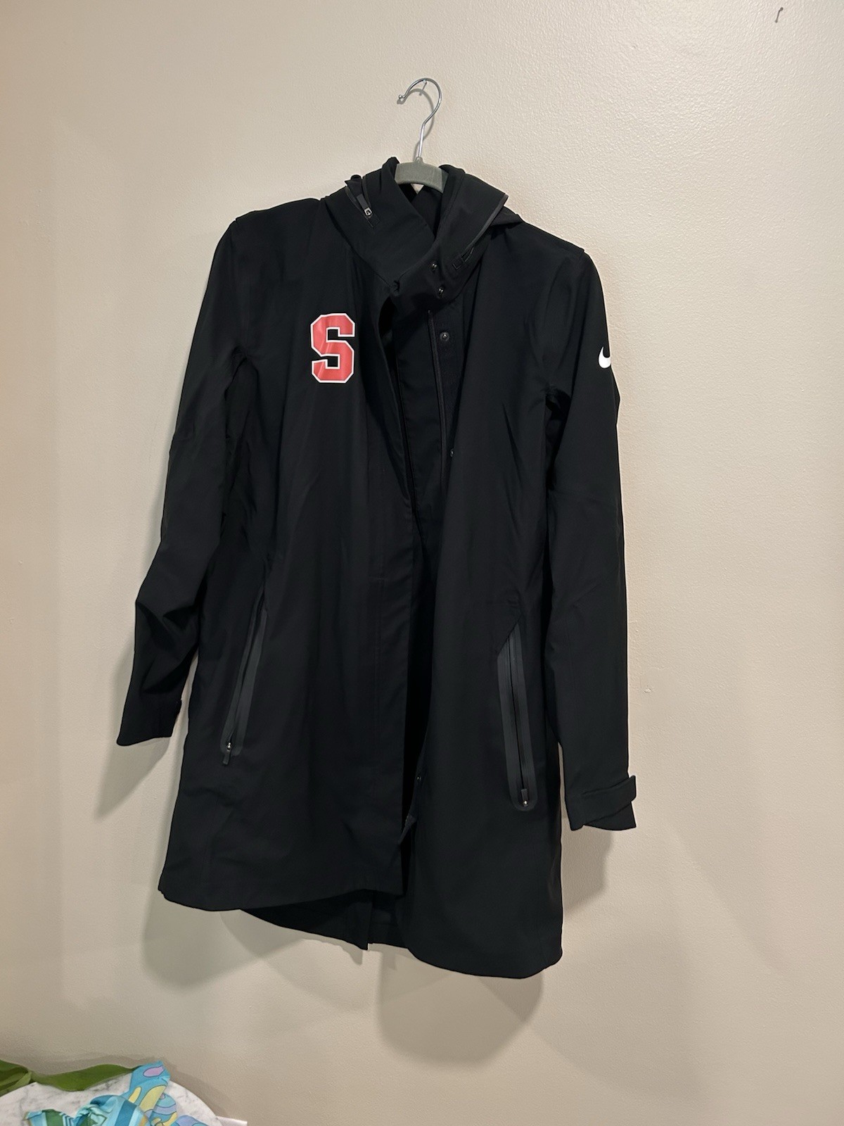 SACAI X NIKE Giacca lunga Nike Syrac Hyperwarm nera taglia large