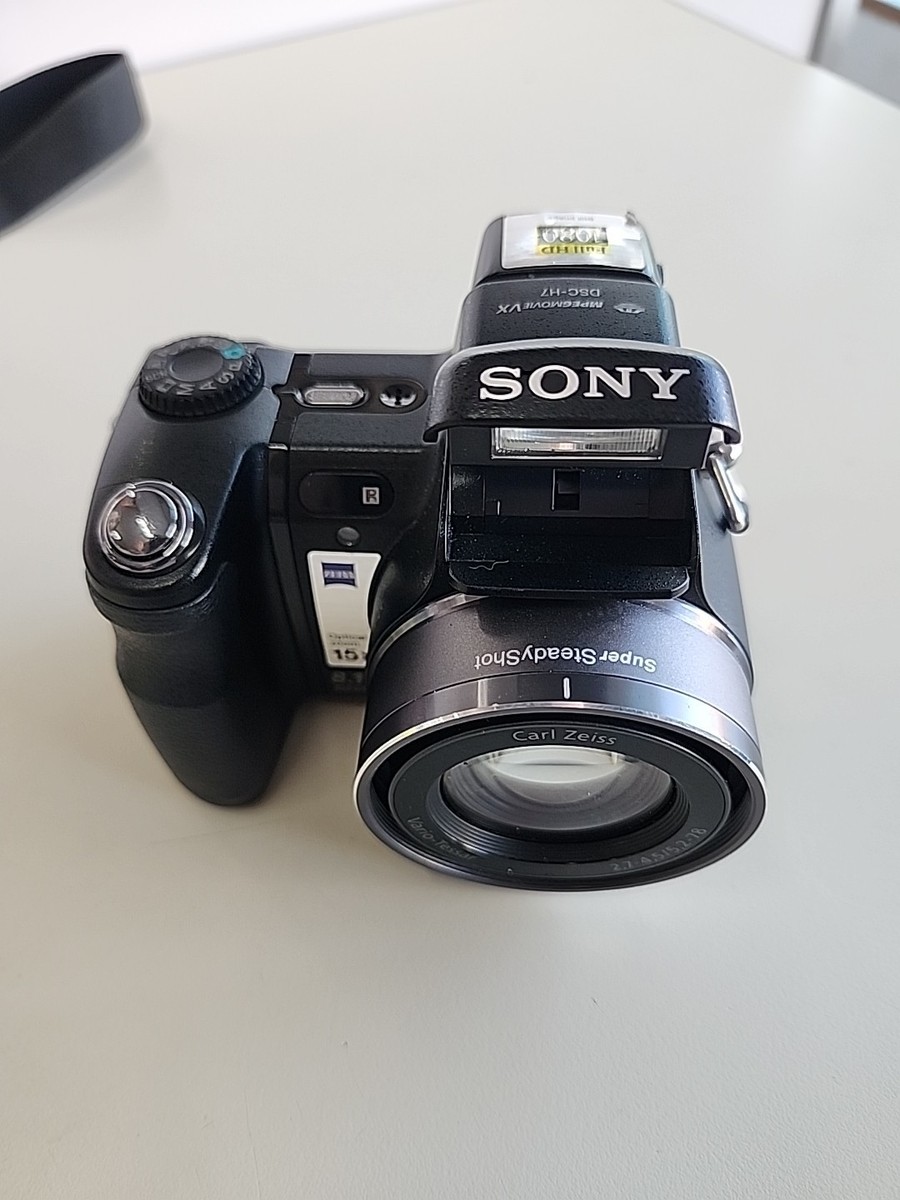 Sony Cyber-shot DSC-H7 8.1MP Digital Camera - Black for sale