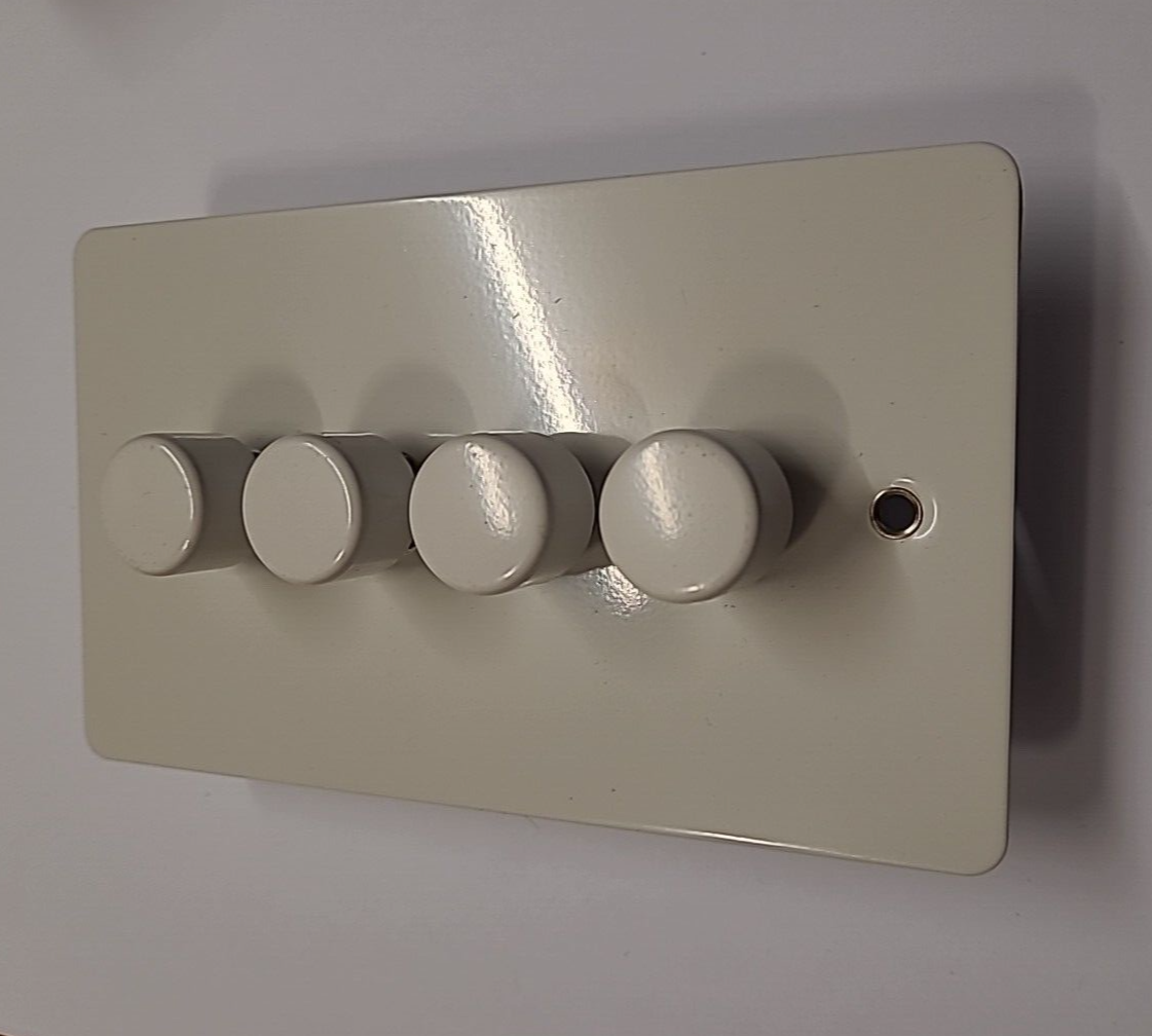 Schneider Electric GU6242LVPW Ultimate Flat Plate Dimmer Switch 250W/VA 4G 2W