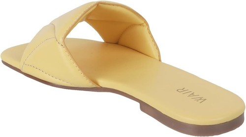 WAIR Delightful Comfort: Stylish Women's Flat Sandals for Effortless Elegance - Picture 3 of 6