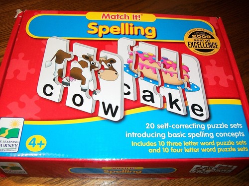 Match It Spelling 20 Self-Correcting Puzzle Sets Basic Spelling Concepts - 第 1/5 張圖片